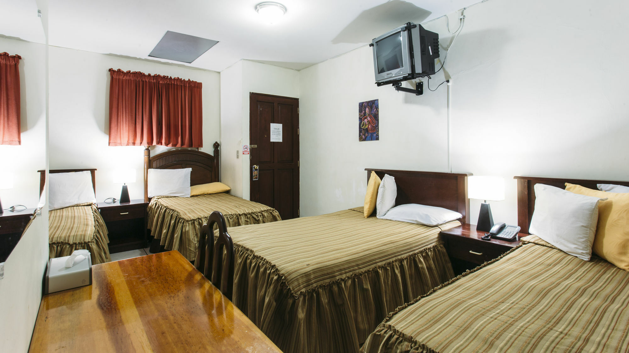 Morrison Hotel Сан-Сальвадор Екстер'єр фото